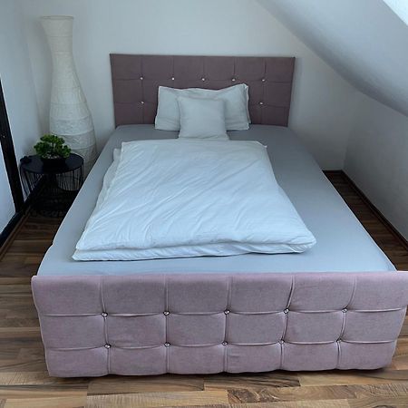 Bequemes Einzelzimmer Im Herzen Von קאסל מראה חיצוני תמונה