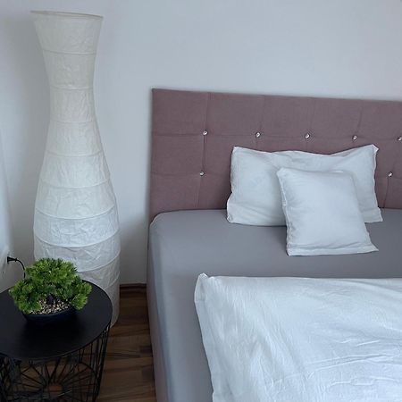 Bequemes Einzelzimmer Im Herzen Von קאסל מראה חיצוני תמונה